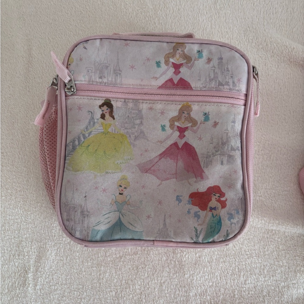 Pottery Barn Kids Pink lunch  Bag with Princess Theme in great condition